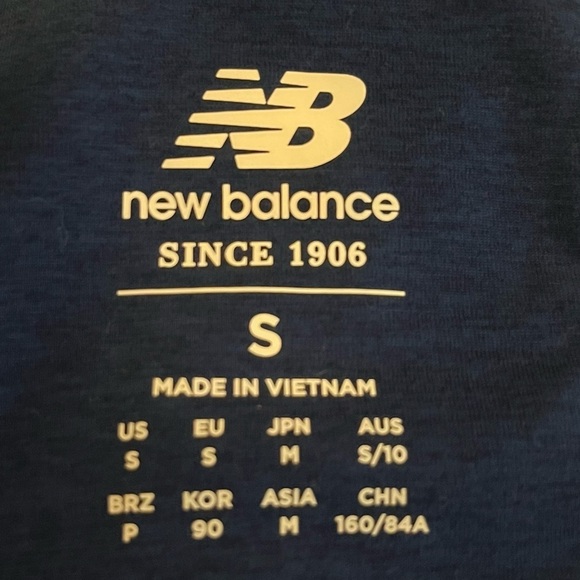 New Balance Workout Tops yellow, blue– Bundle of 2 (Size Small) - Picture 4 of 9